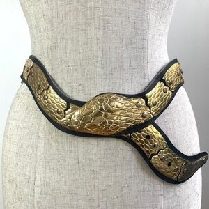 Vintage 80s Snake Belt Brass Tone Embossed Metal Belt